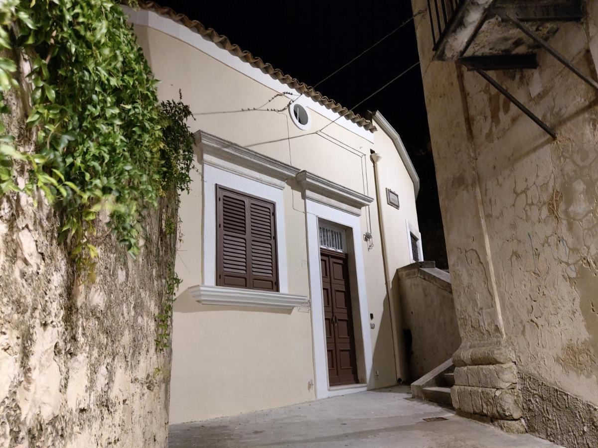 Casa Mavi Limite Delle Due Matrici Villa Modica Exterior photo